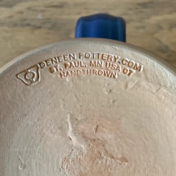 Deneen Pottery Egg Harbor Cafe Illinois Coffee Mug Purple Ivory Drip 1985 - Picture 8 of 10